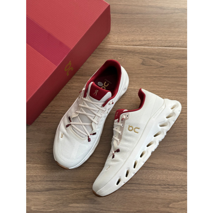 ของแท้ 100%On Cloudtilt Ivory Whiteจัดส่งในวันเดียวกัน