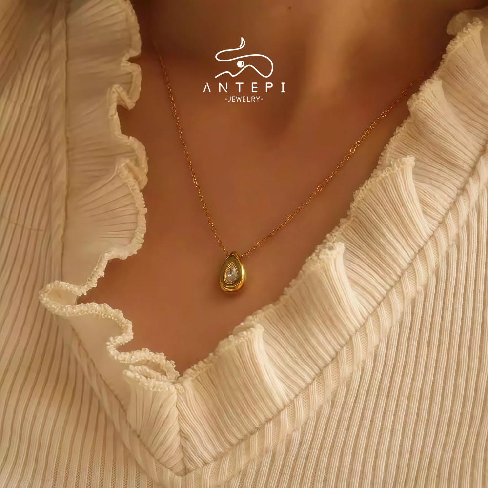 ATP โซ่กระดูกไหปลาร้า 18k พร้อมจี้เพทายหยดน้ํา · สร้อยคอสไตล์มินิมอลสแตนเลสกันน้ําไม่ซีดจางสําหรับผู