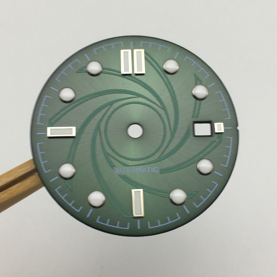 31.1 มม. แทนที่แผ่น Seiko Modified Dial Luminous Surface เหมาะสําหรับ 8215 2824 การเคลื่อนไหว EB8