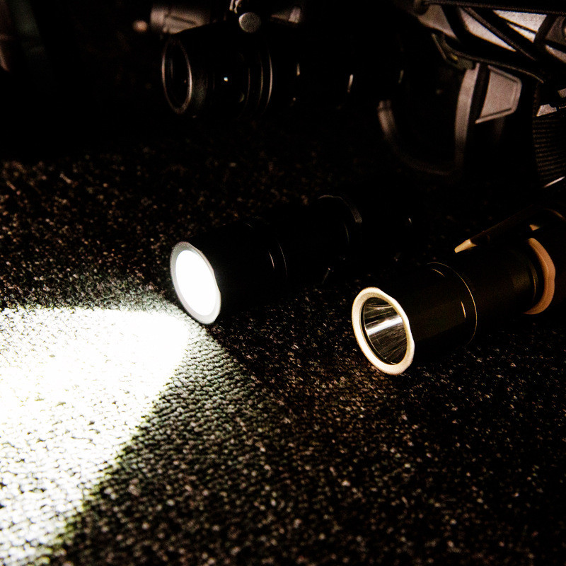 FMA Outdoor Tactical Camping Rescue Short LED Lighting flashlight TB1455