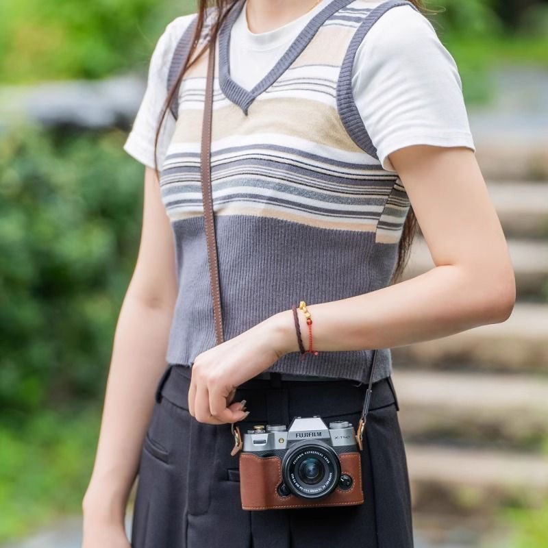New Product#Fuji xt50Camera Bag X100VI Camera Protective Sleeve XT50Half-pack Base x100vi Leather Ca