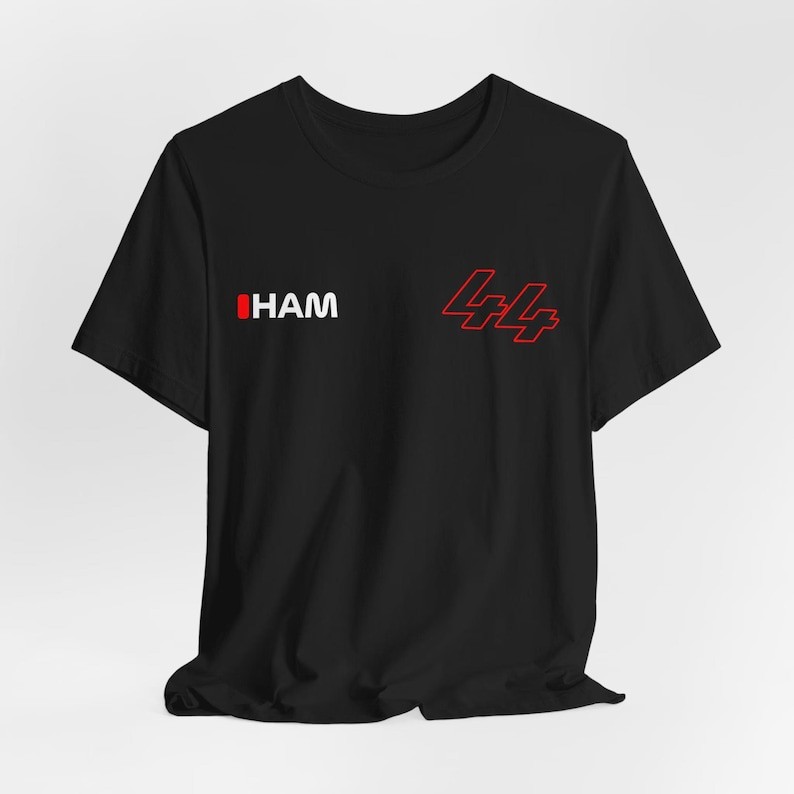 เสื้อยืด HAM 44 Ferrari F1 สำหรับผู้ชายและผู้หญิง ทำจากผ้าฝ้าย 100% ลายกราฟิก Hammer Time ฤดูกาล 202