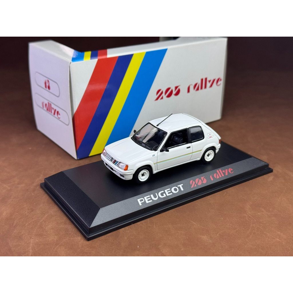 [พร้อมสต็อก] นอร์ฟ 1/43เปอโยต์205แรลเซ่สีขาวรถเก่าเริ่มต้นที่มีผื่นบรรจุส่วนลดรถสภาพแก้ไขตัวเองขายไม