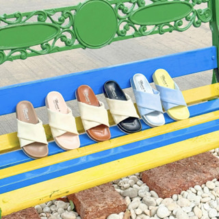 รองเท้าแตะ แบรนด์ MARCO รุ่น G1008 คาดหน้าไขว้  หนังนุ่มมาก …