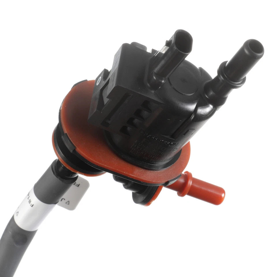 โซลินอยด์วาล์วถังดักไอระเหยแท้ Ford JL3Z-9B325-D / JL34-9B325-AC สำหรับ F-150 Raptor