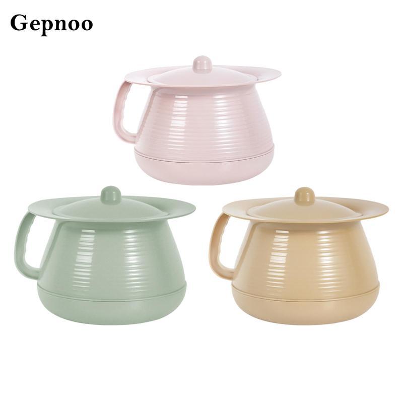 [Gepnoo] ครัวเรือน Spittoon Chamber หม้อพร้อมฝาปิดแบบพกพาห้องน้ําปัสสาวะหม้อพร้อมที่จับมัลติฟังก์ชั่ไม่เต็มเต็ง Pee Bucket ผลิตจากวัสดุ PP เหมาะสําหรับข้างเตียง