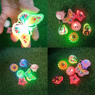 น่ารักการ์ตูน LED Perforated รองเท้า Charms Heart และ Star D…