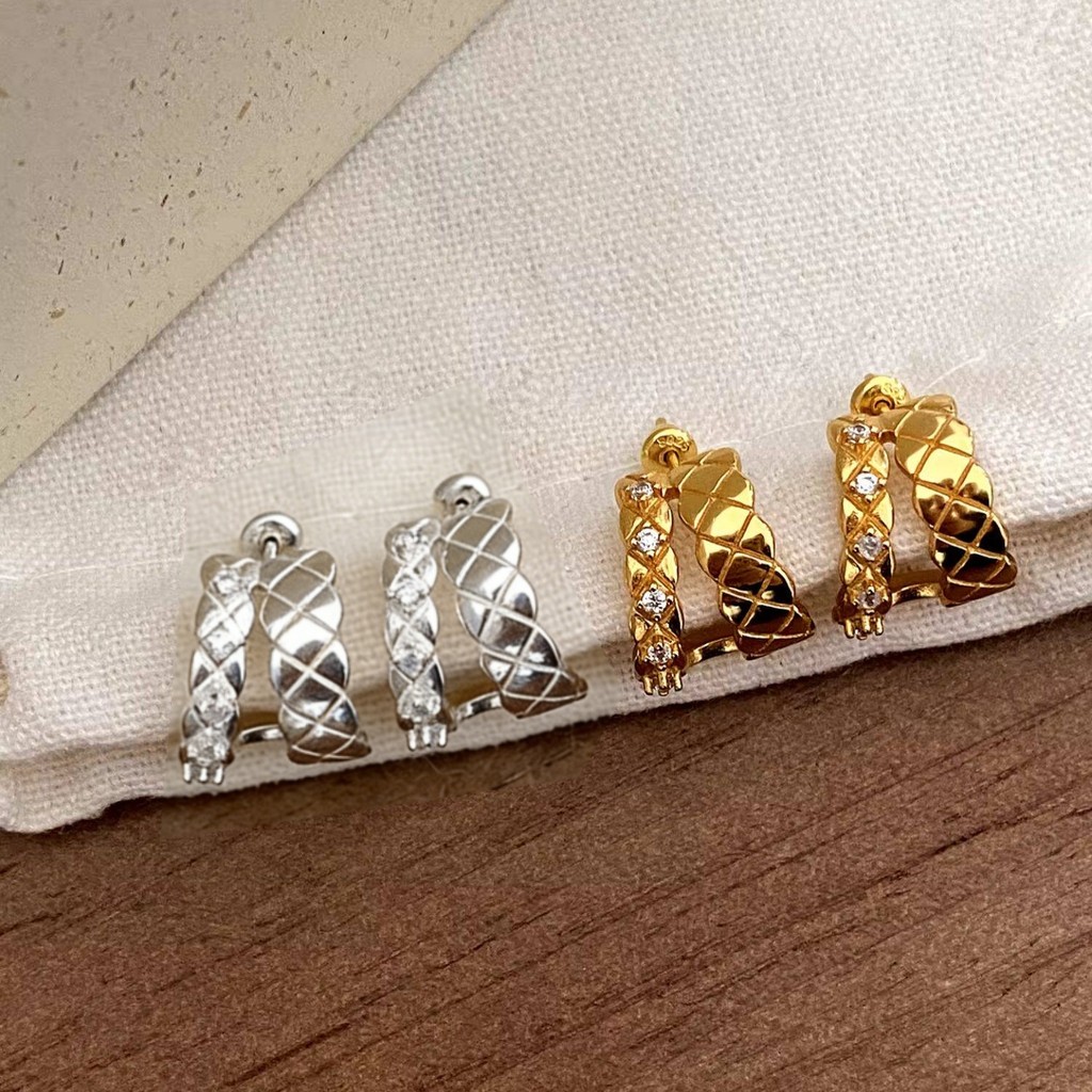 ต่างหูห่วง ดีไซน์เพทายเก๋ ชุบทอง 14K