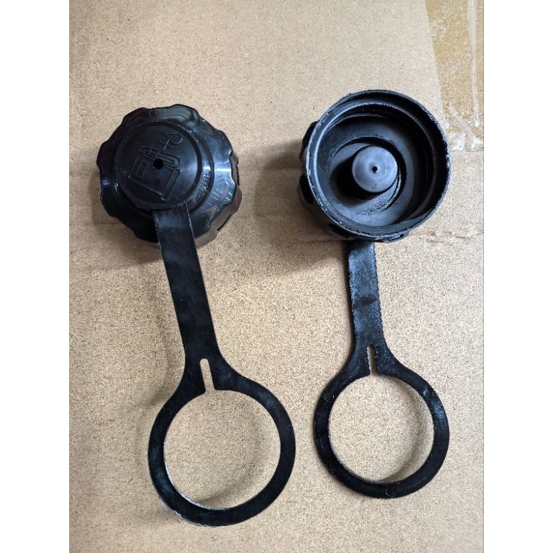 B11 ฝาถังน้ำมัน เครื่องตัดหญ้า 411 อะไหล่ ฝาถังน้ำมัน เครื่องตัดหญ้า 411