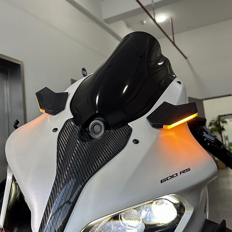 ใช้ได้กับไฟเลี้ยวปีกนก BMW S1000RR