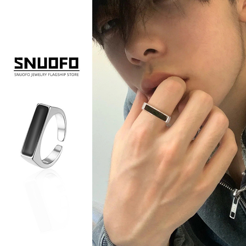 แหวนผู้ชาย Niche High-End Boys Ruffian หล่อเปิดออกแบบปรับผู้ชาย Street สวมใส่ผู้ชายสไตล์ตกแต่ง 2026.