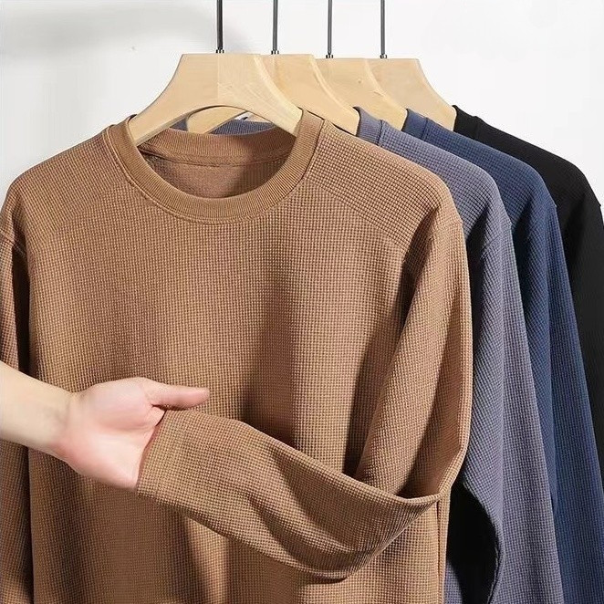 Chaistyle แขนยาวผู้ชาย วาฟเฟิล เสื้อคอกลม ชุดคู่รัก แบบหลวม แมทช์ลุคง่าย