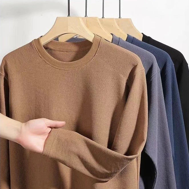 Chaistyle แขนยาวผู้ชาย วาฟเฟิล เสื้อคอกลม ชุดคู่รัก แบบหลวม แมทช์ลุคง่าย