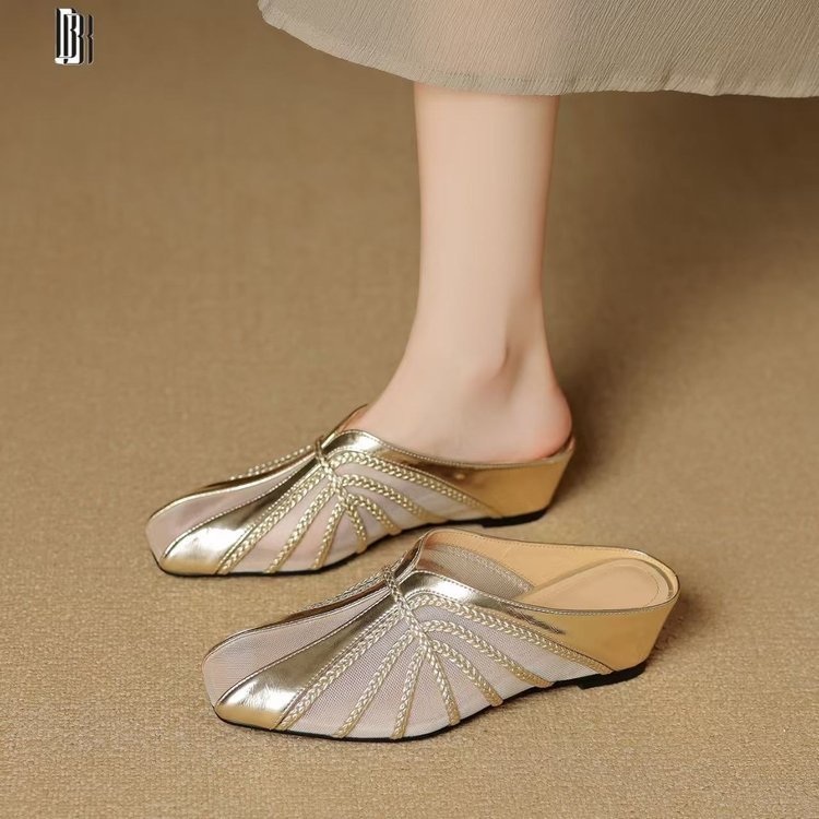 รองเท้าแตะผ้าโปร่งสีทองสไตล์ย้อนยุคที่งดงาม Wedge Heel Mules ทุกวัน Outing Street รองเท้าผู้หญิงทุกคู่