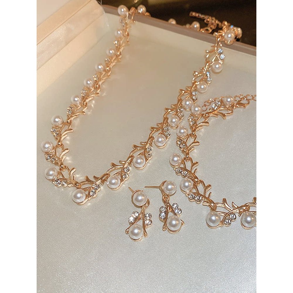 สร้อยคอมุกประดับเพชร สไตล์คลาสสิกและทันสมัย jbp02.th20260303192751