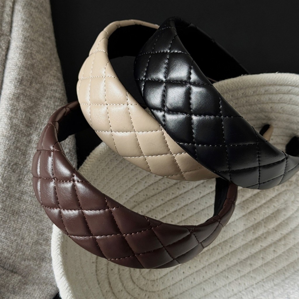 ที่คาดผมหนังลายตารางหมากรุก สไตล์พรีเมียม French High-Top สำหรับวัน.daily wear