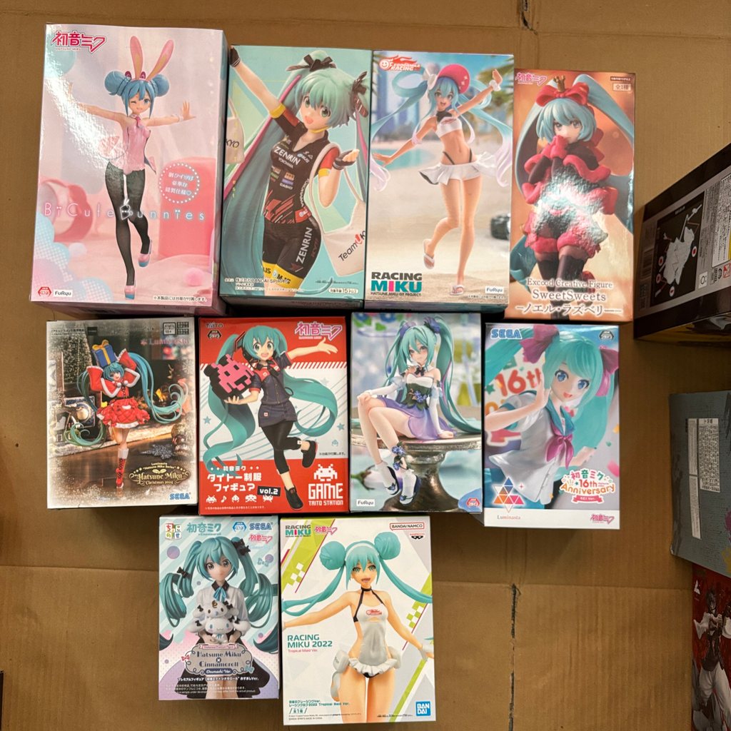 เวอร์ชั่นญี่ปุ่น FURYU VOCALOID Hatsune Miku Bunny Girl Jingpin Figure