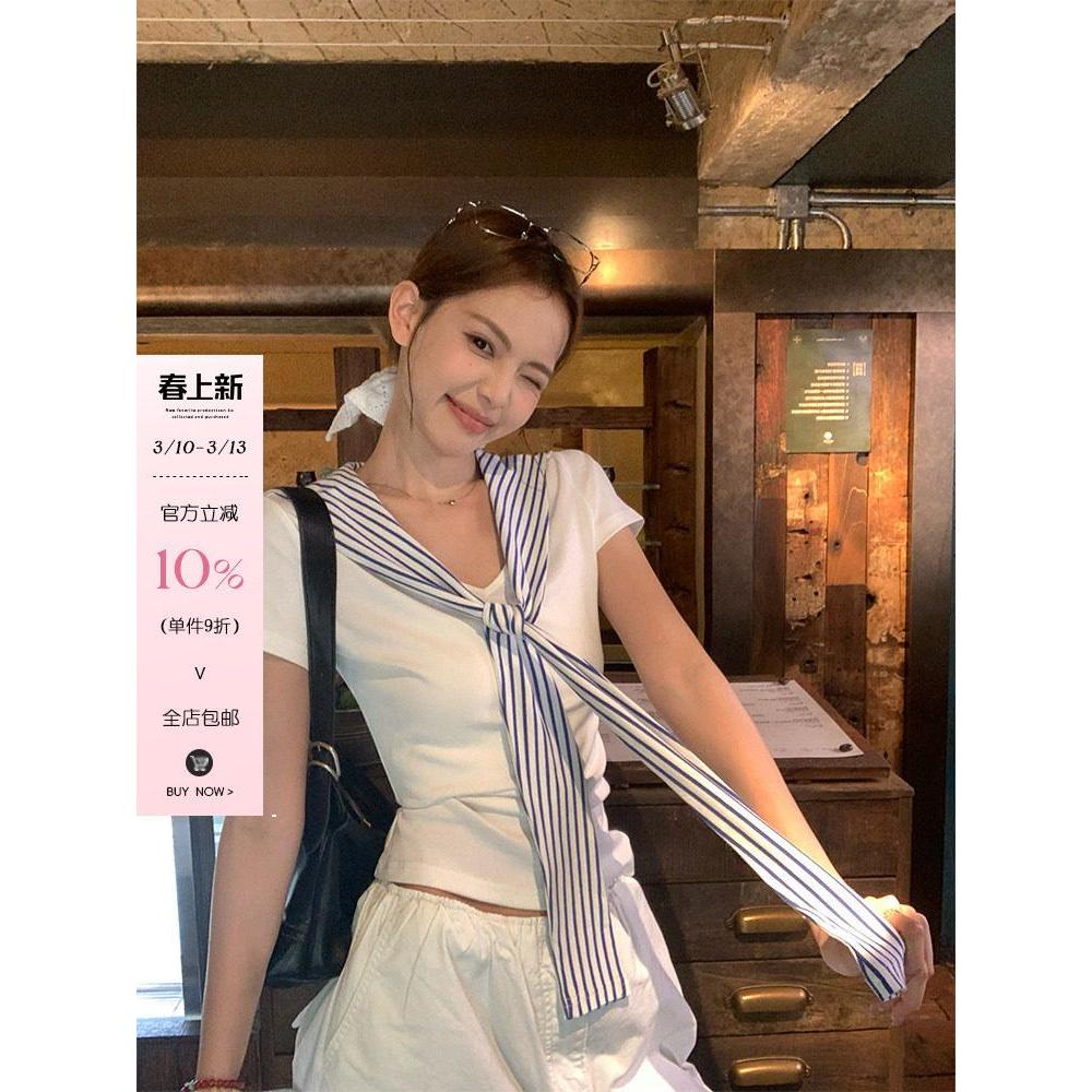 เสื้อยืดแขนสั้นสไตล์เกาหลีสไตล์เกาหลีสไตล์เกาหลีคอปกสีกรมท่าแขนสั้นเสื้อยืดผู้หญิงไหล่GHG