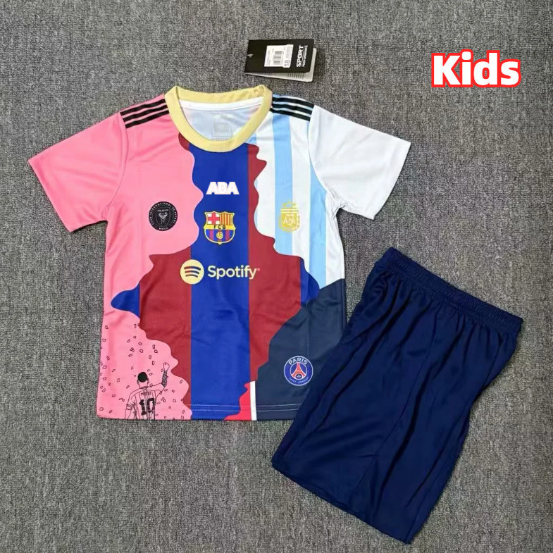 ชุดเสื้อฟุตบอลเด็ก special edition Messi Ronaldo