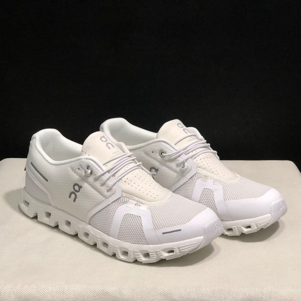 รองเท้ากีฬา On Running Cloud 5 Unisex น้ำหนักเบาทาข่ายระบายอากาศ (รหัส i8y7)