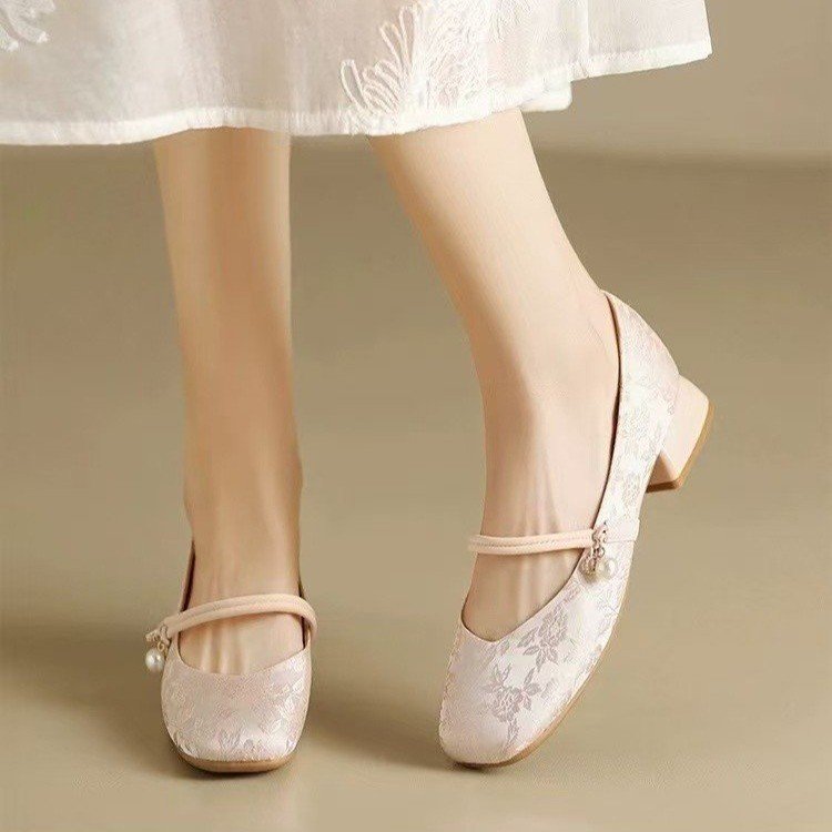 Fancylee รองเท้า Jacquard ลูกไม้ฝรั่งเศส - ส้นหนา รูปที่ 4