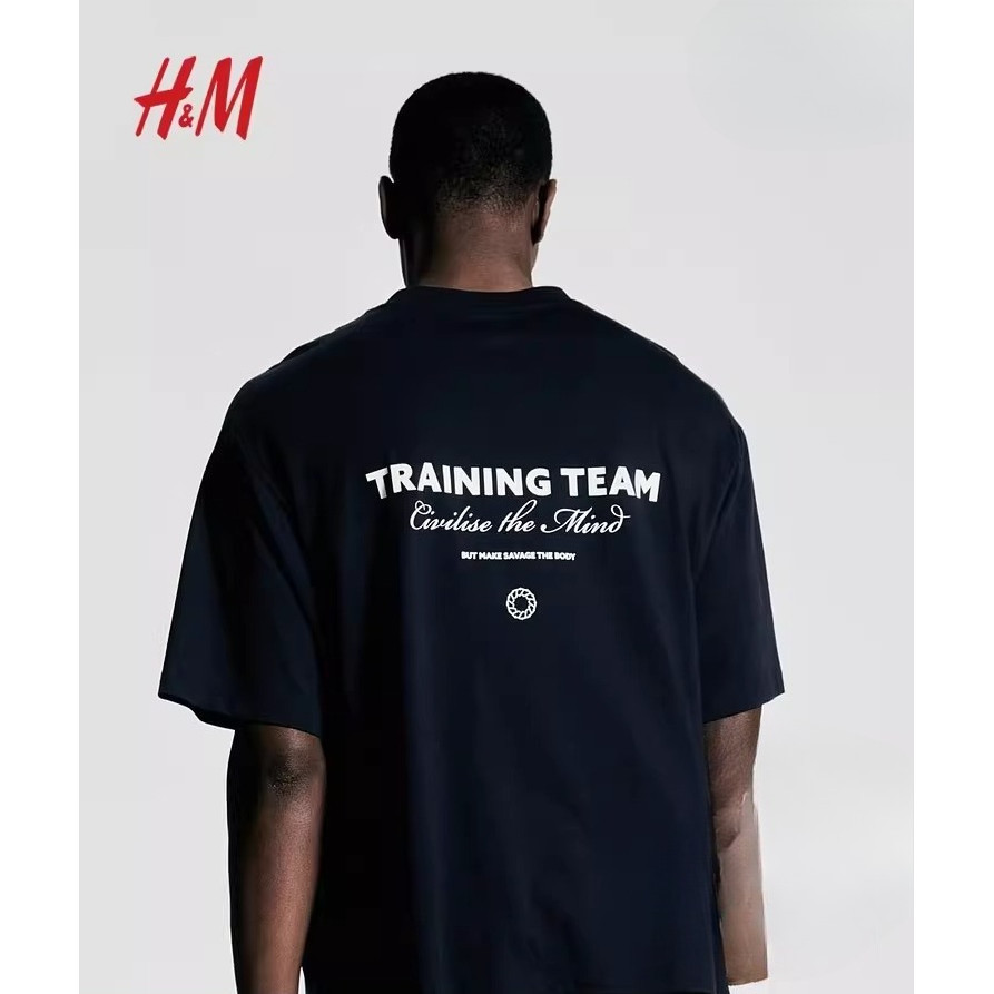 เสื้อยืดกีฬาผู้ชาย H&M DryMove™ รุ่นทรงคลาสสิก