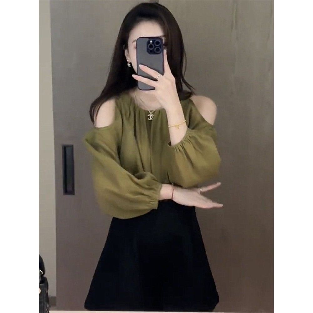 แขนยาวไหล่ด้านบนซอกรอบคอแฟชั่นฤดูใบไม้ร่วงออกแบบหลวมผู้หญิงเสื้อสไตล์ใหม่สัมผัสแฟชั่นสไตล์ตะวันตกปลา