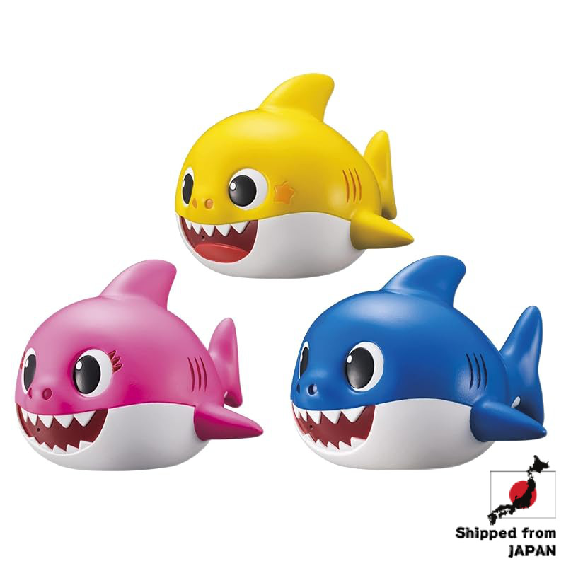 BABY SHARK Floating in the Bath! Baby Shark Yellow 4971404319202