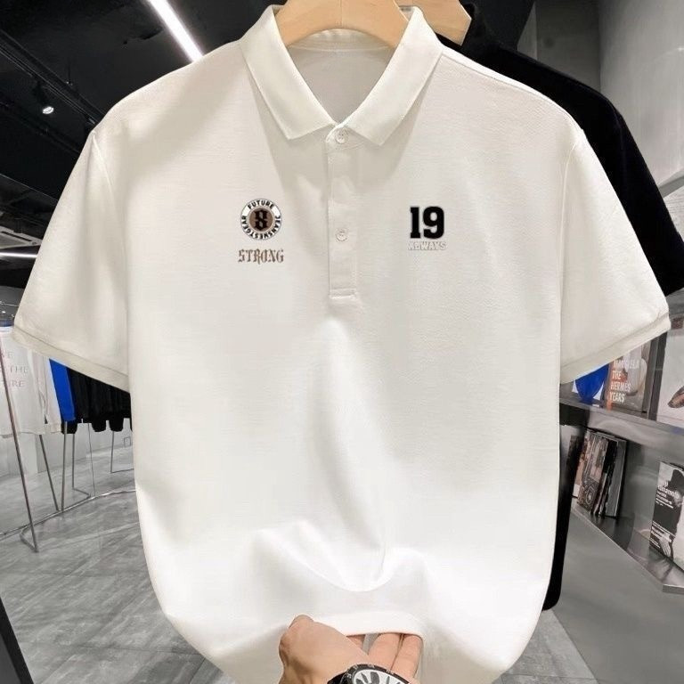 Chaistyle เสื้อโปโลผู้ชาย การจับคู่สีคลาสสิก การพิมพ์แฟชั่น หลวมและสะดวกสบาย