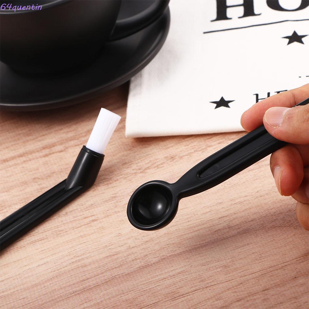 QHENTIN Espresso Cleaner ห้องครัวพร้อมช้อน PP Handle Group หัวเครื่องบดแปรง