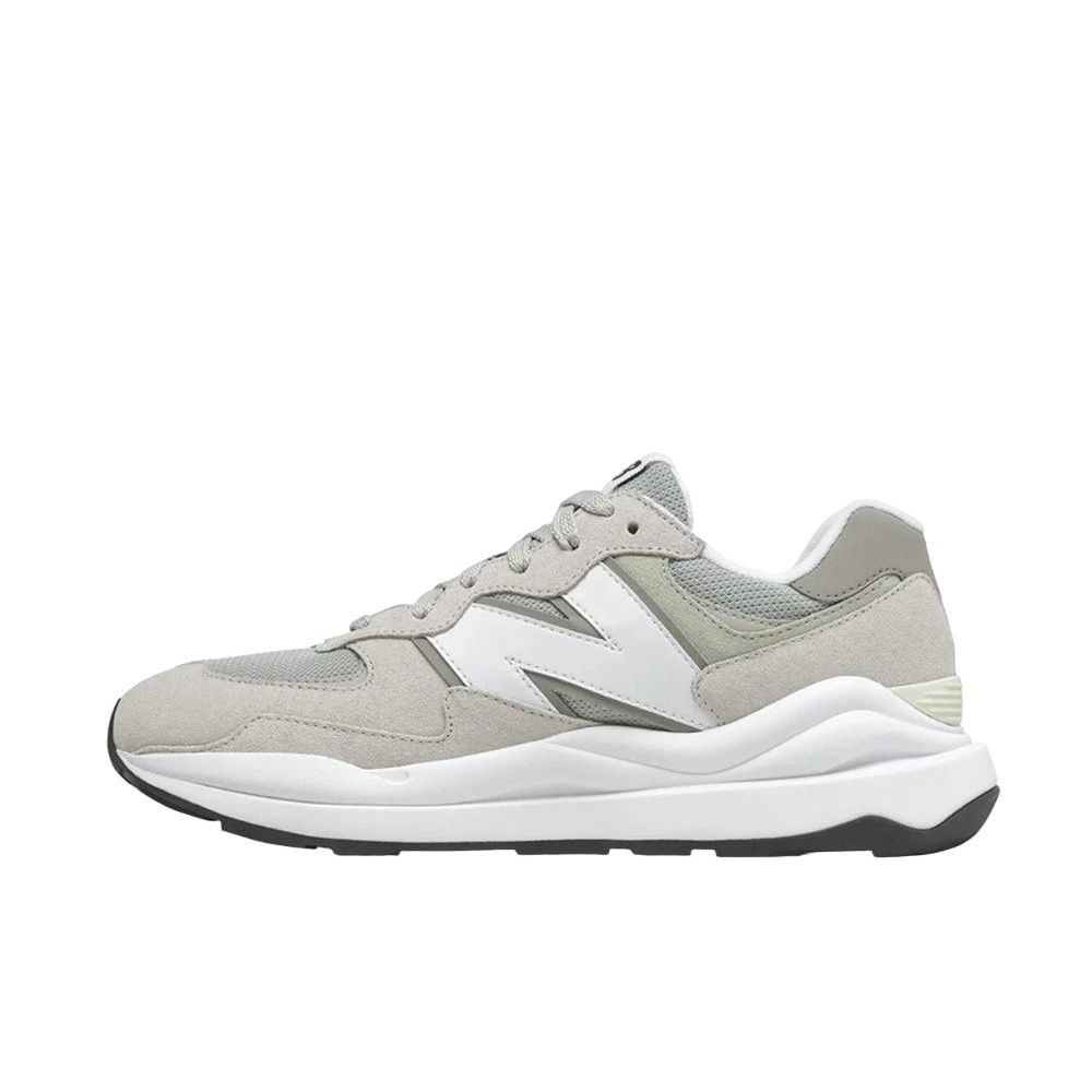 New Balance 5740 Grey Unused