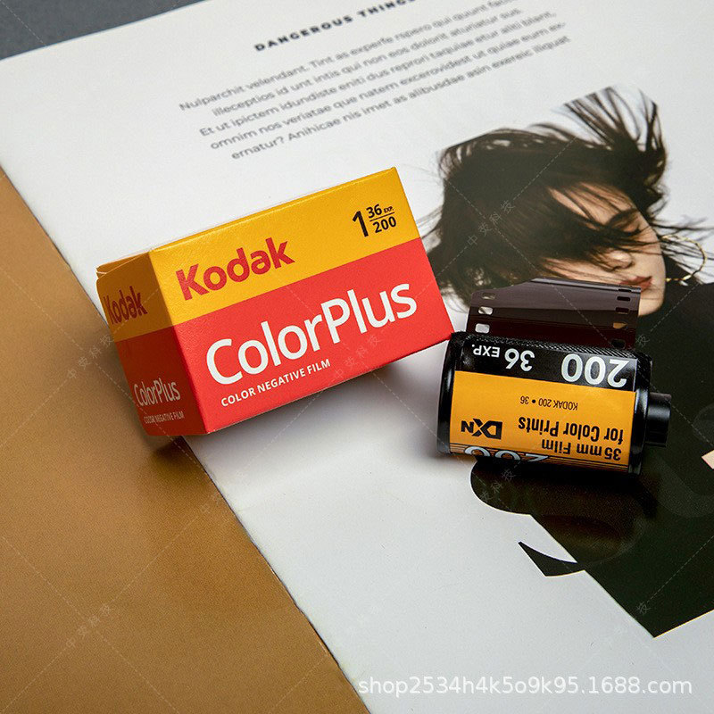 ฟิล์มสี Kodak ColorPlus 200 (135/36 รูป)