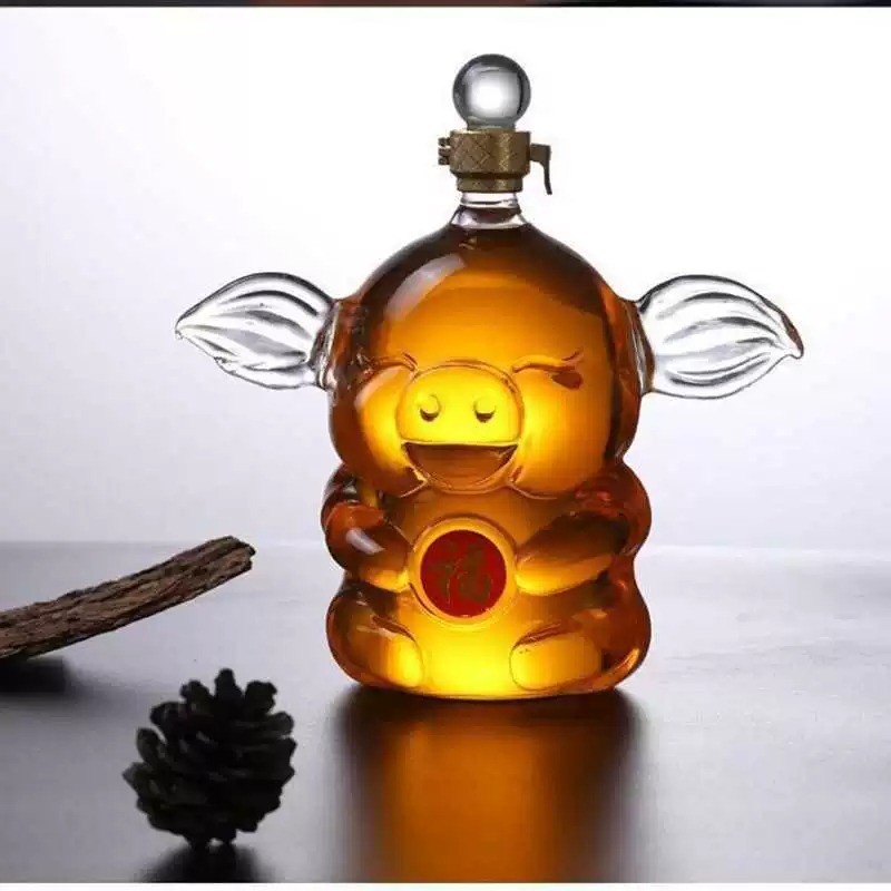 Animal-shaped liquor bottles, twelve zodiac glass liquor bottles, high borosilicate glass pig-shaped