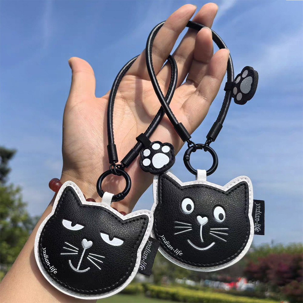 Creative Black Cat Emoji พวงกุญแจสายหนัง PU Kitty Paw จี้รถพวงกุญแจกระเป๋าเป้สะพายหลัง Decor