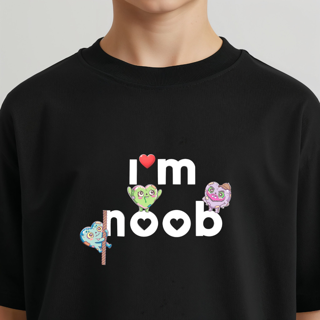 เสื้อสงกรานต์ เสื้อยืดผู้ชาย เสื้อยืดคอกลมแขนสั้นผู้ชาย I'm Noob Zombie In Love สวมใส่ได้ทั้งชายและห