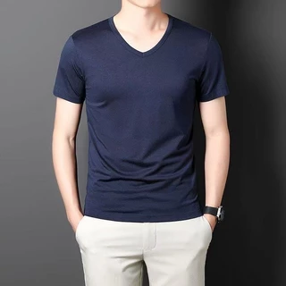 เสื้อยืดแขนสั้นผู้ชาย แบบคอวีบาง สไตล์ลำลอง สีทึบ ทรงกระโปรงสั้น