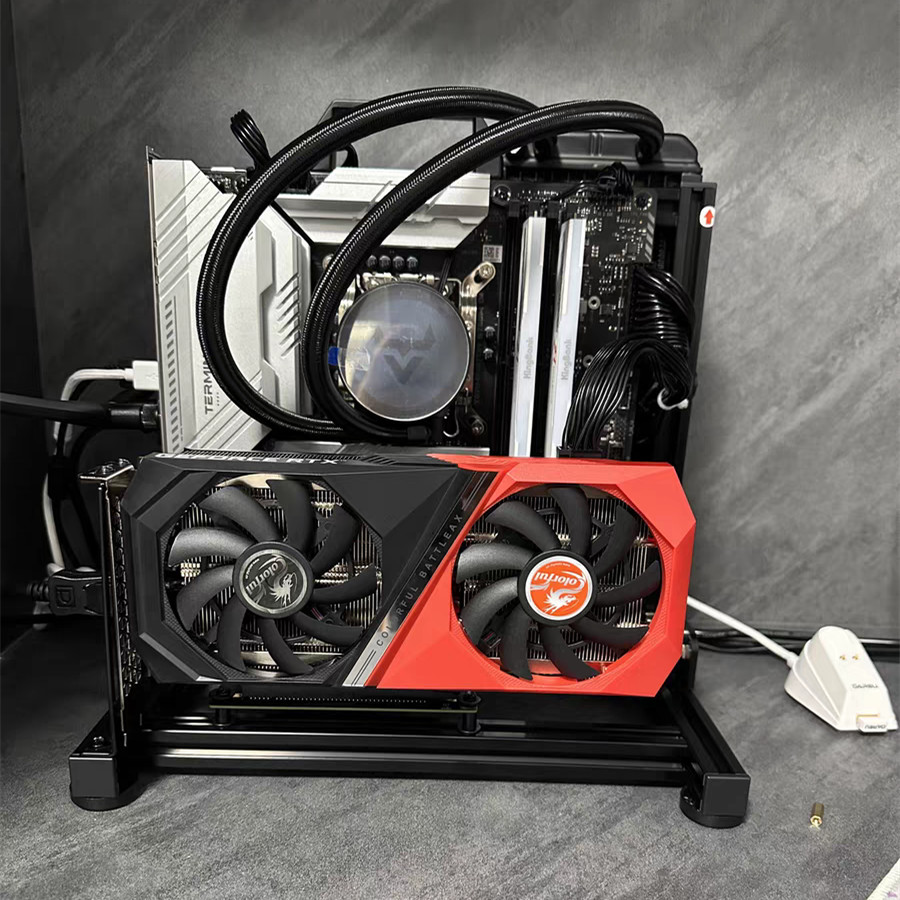 คอม คอมประกอบ ชั้นวางแชสซีเปิดอลูมิเนียมแนวตั้ง Creative Unique Water Cooling Mini ITX Simple MATX P