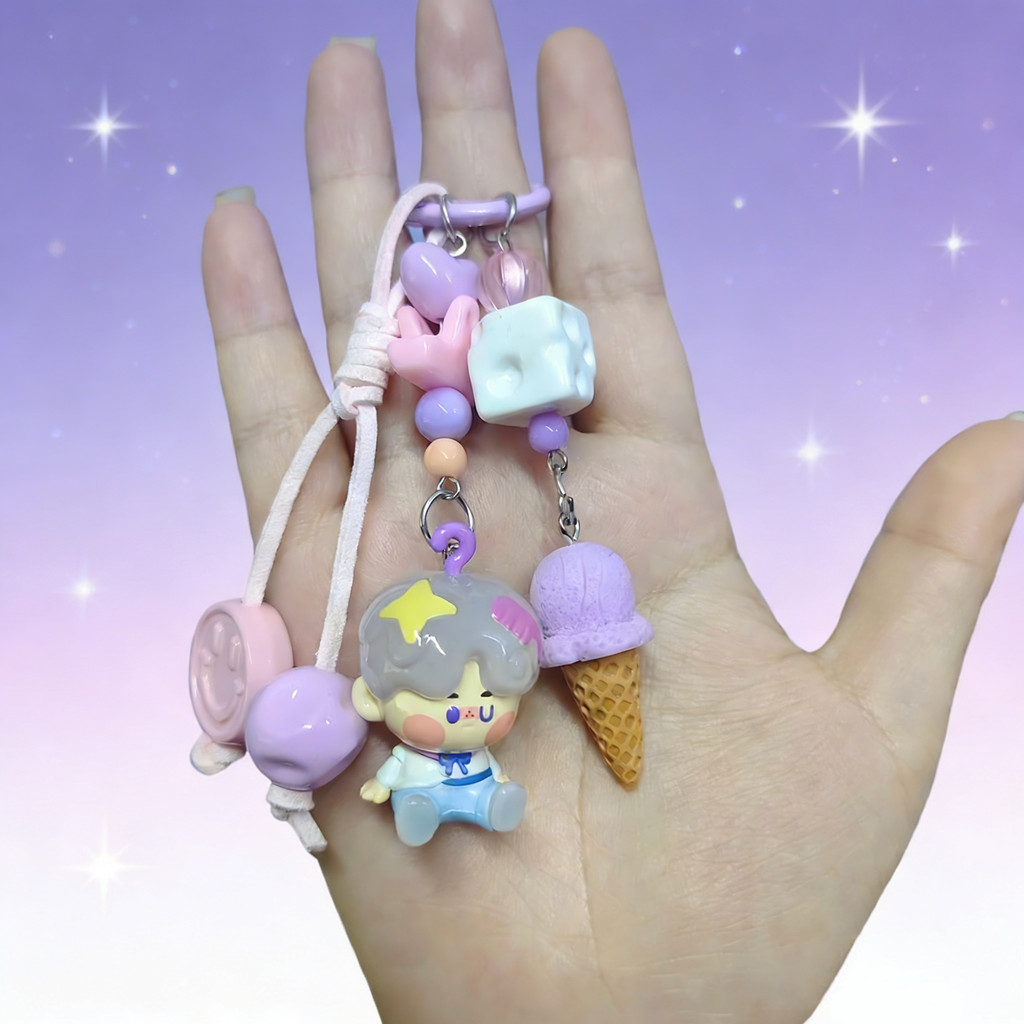 POPBEAN MOLLY Nyota CRYBABY kubo pop bean พวงกุญแจ จี้น่ารักและน่ารักเป็นของขวัญสําหรับเด็กผู้หญิง