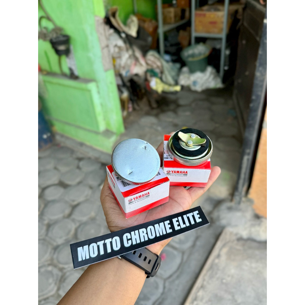 ฝาถังน้ํามัน 4YY-F4610-00 MIO M3 SZJ XRIDE 125 FINO 125
SOUL GT 125 RX KING JUPITER AEROX 155 LEXI |