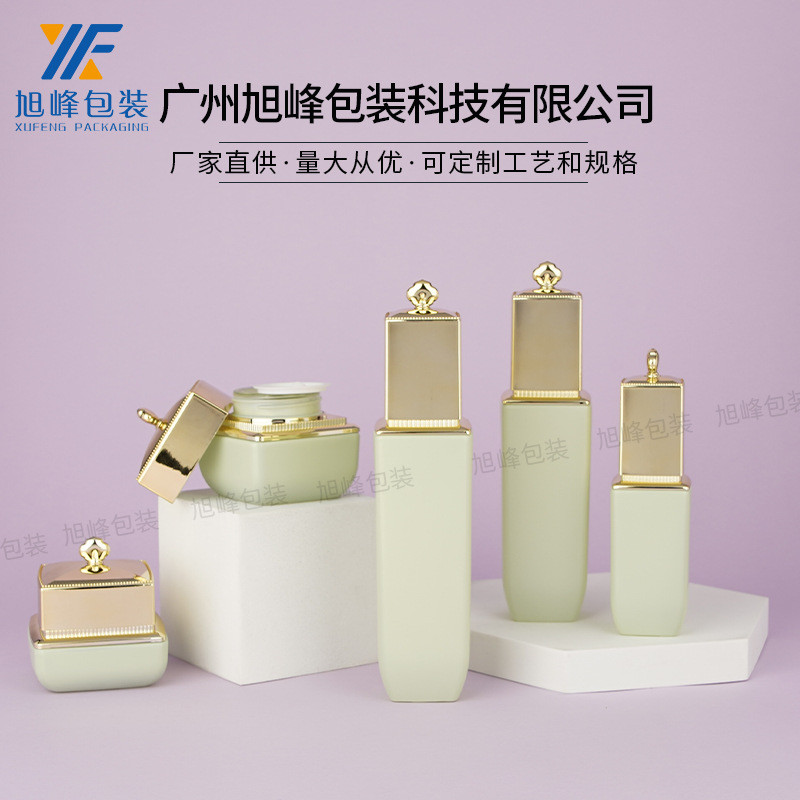 Spot Goods*Xufeng's new product: Noblewoman's Quadrilateral Set Bottle120ml ml of lotion essence40ml