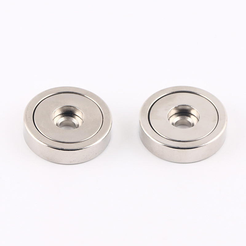 NdFeB บล็อกแม่เหล็กรอบ Countersunk Hole Magnet ด้ายภายในหม้อแม่เหล็ก Strong Mag