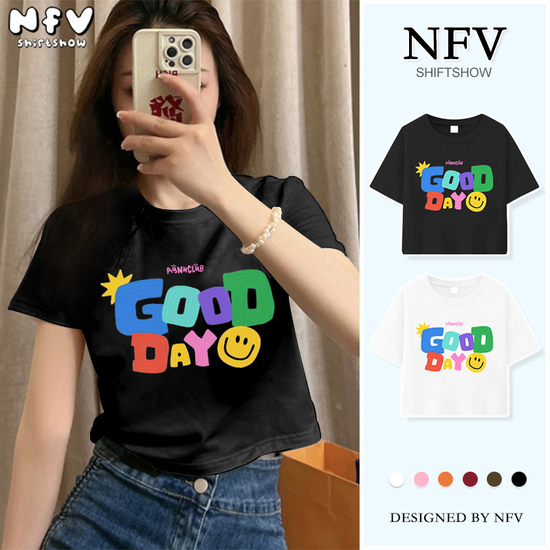 【จัดส่งตลอด 24 ชั่วโมง】NFV เสื้อยืดเอวลอยผู้หญิง✨baby tee คอกลม แฟชั่นเกาหลี เซ็กซี่ ลายตัวอักษร ใส่แล้วดูผอม YG2306