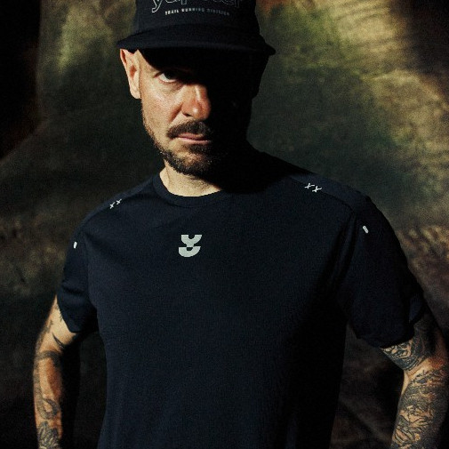 YUPSTER เสื้อวิ่ง รุ่น [ Nightflash Collection ] Running T-Shirts แห้งไวพิเศษ ระบายอากาศดี