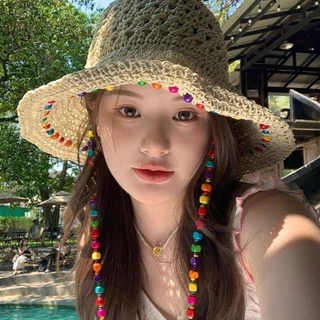 สไตล์เกาหลี INS หมวกกันแดดเดินป่า ระบายอากาศดี พร้อมสร้อยคอลูกปัดสี ﻿