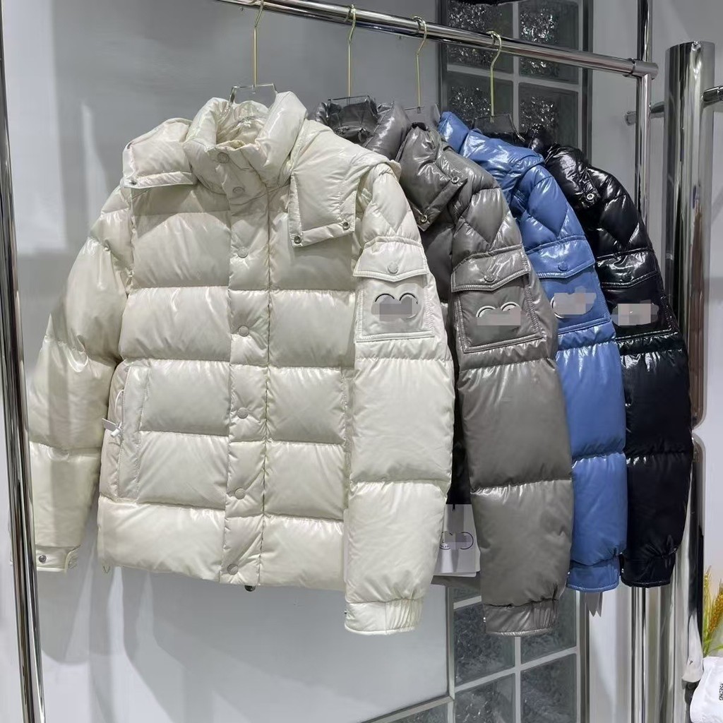 Moncler 70th Anniversary Down Jacket ลายฉลองพิเศษ มีป้ายสองชั้น ขนเป็ดคุณภาพสูง กันคราบได้ สวมใส่ง่า