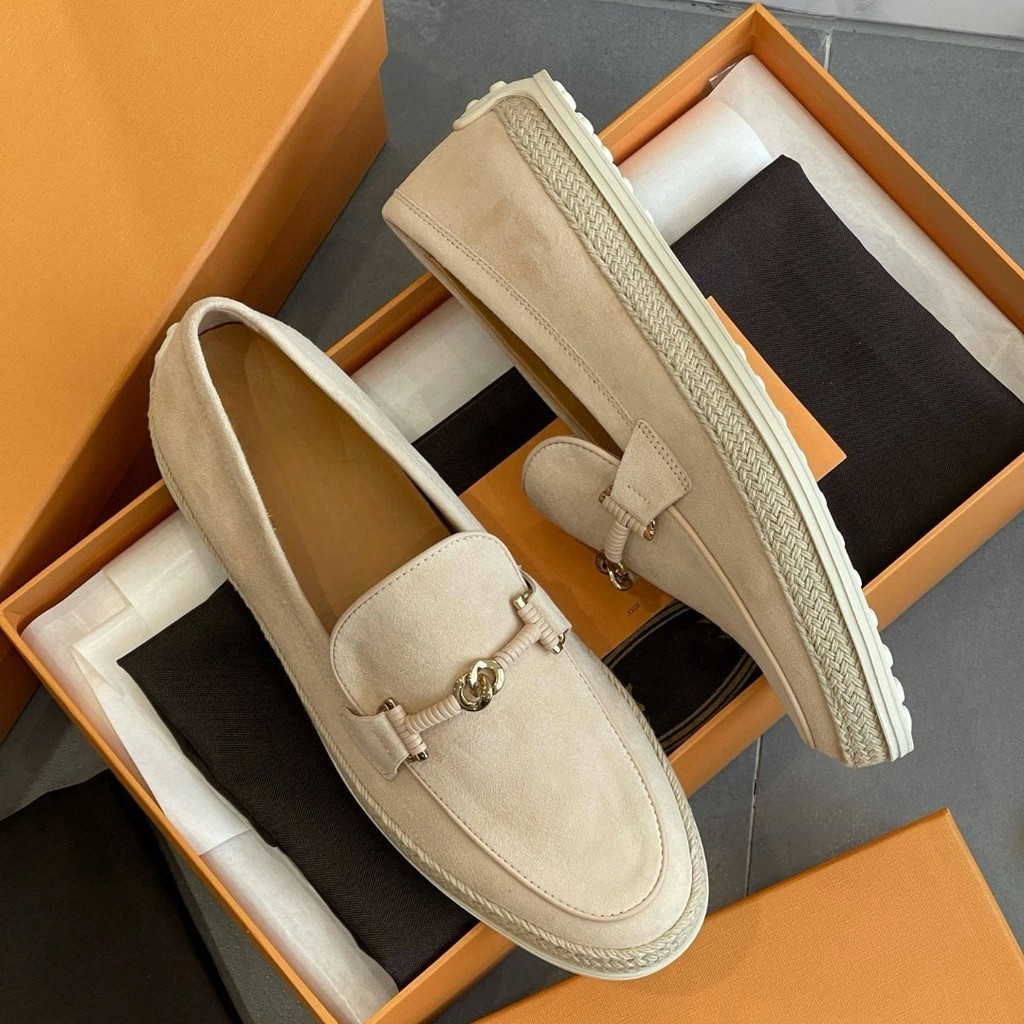 Fgf Wan Production 2025 รองเท้าโลฟเฟอร์หนังแท้สไตล์ใหม่สําหรับผู้หญิง