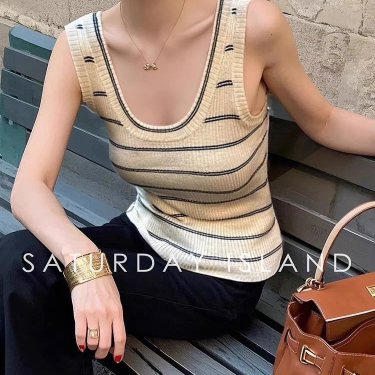 กั๊กกิมมICK สไตล์อเมริกันย้อนยุค ลายเส้นชัดเจน ยู-คอ แขนกุด พอดีตัว