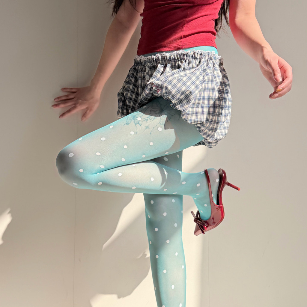 Polka DotSlimmer ดู Pantyhose สไตล์ Y2K จาก dopamine สำหรับสาวๆ ทันสมัยและสวมใส่ง่าย