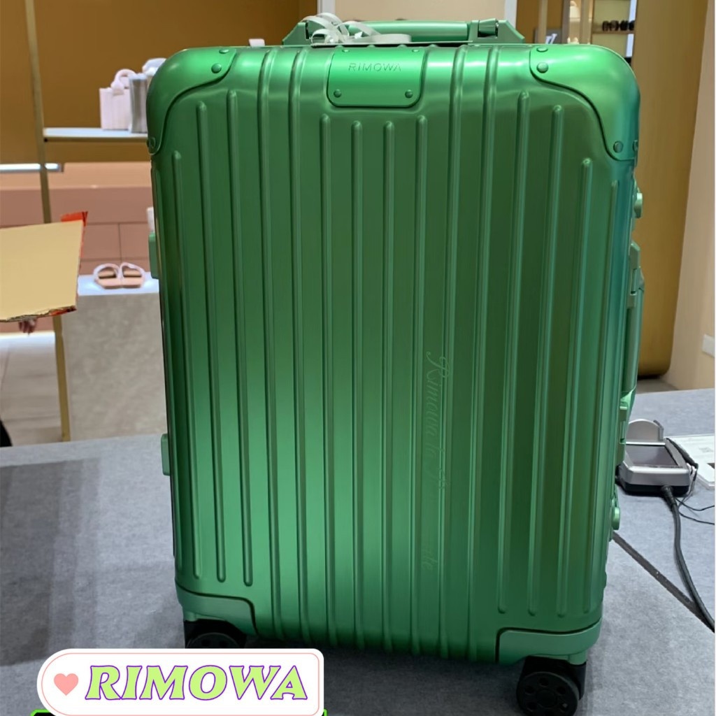 กระเป๋าเดินทาง RIMOWA ของแท้ใหม่เอี่ยม (มีสามขนาดให้เลือก) สีเขียว วัสดุอะลูมิเนียม-แมกนีเซียมอัลลอย