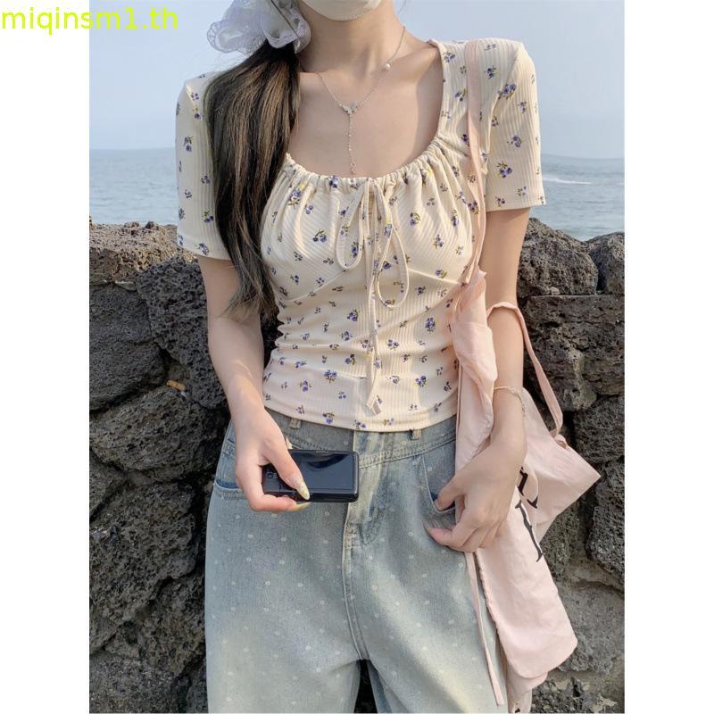 POKEE | KONOMI เสื้อครอปลายดอกไม้